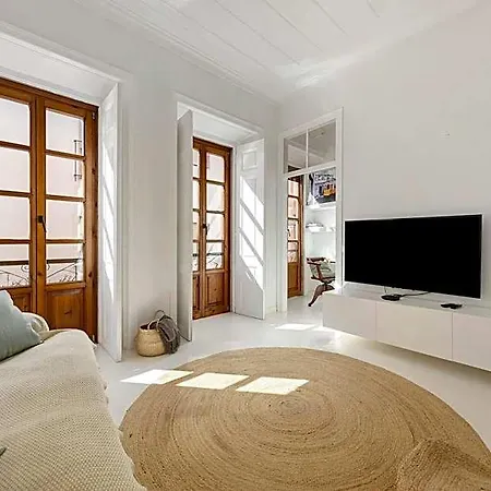 Casa Micla לאגוּ‏ש